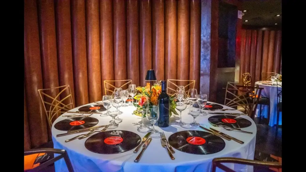 Executive dinner table setting